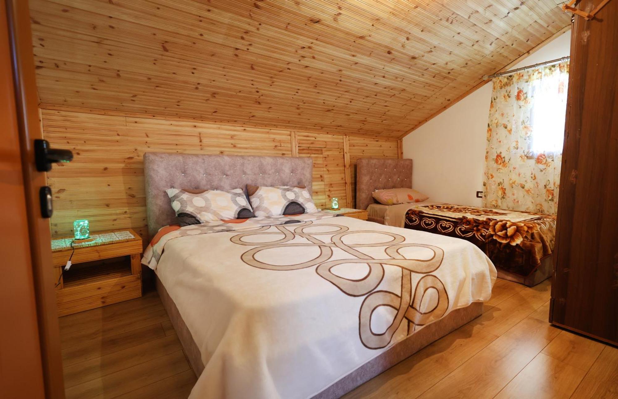 Samuela Cozy Retreat Villa Berat Bagian luar foto