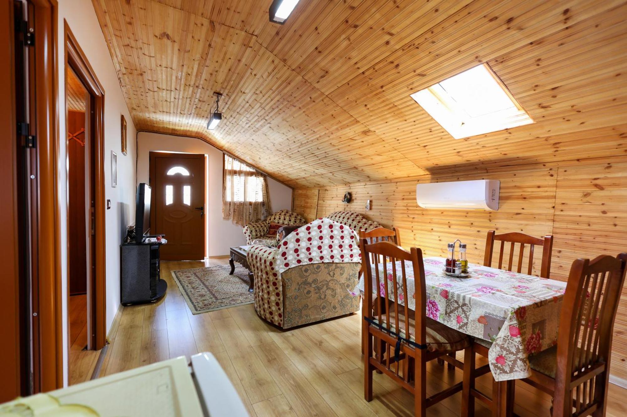 Samuela Cozy Retreat Villa Berat Bagian luar foto