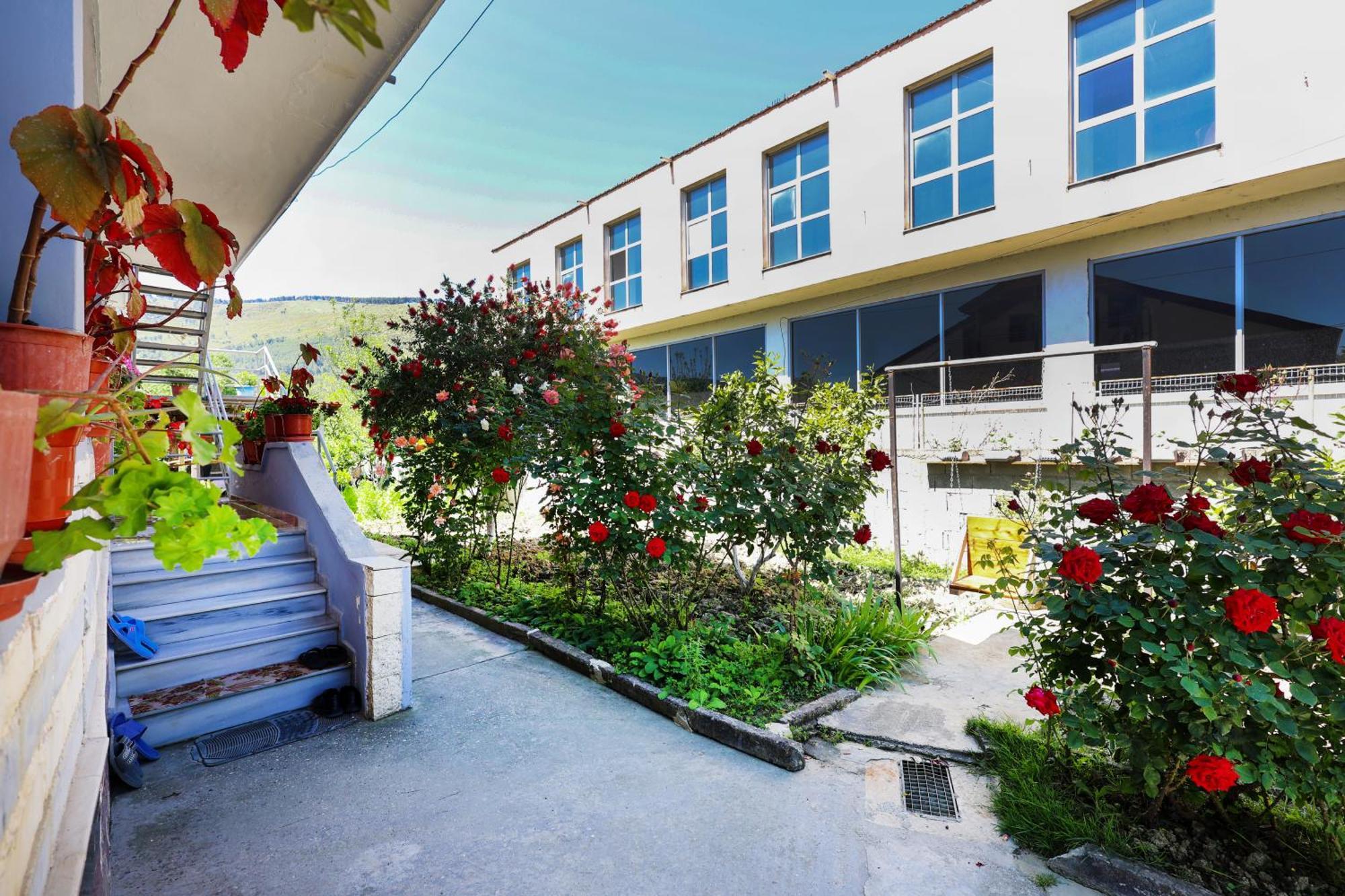 Samuela Cozy Retreat Villa Berat Bagian luar foto